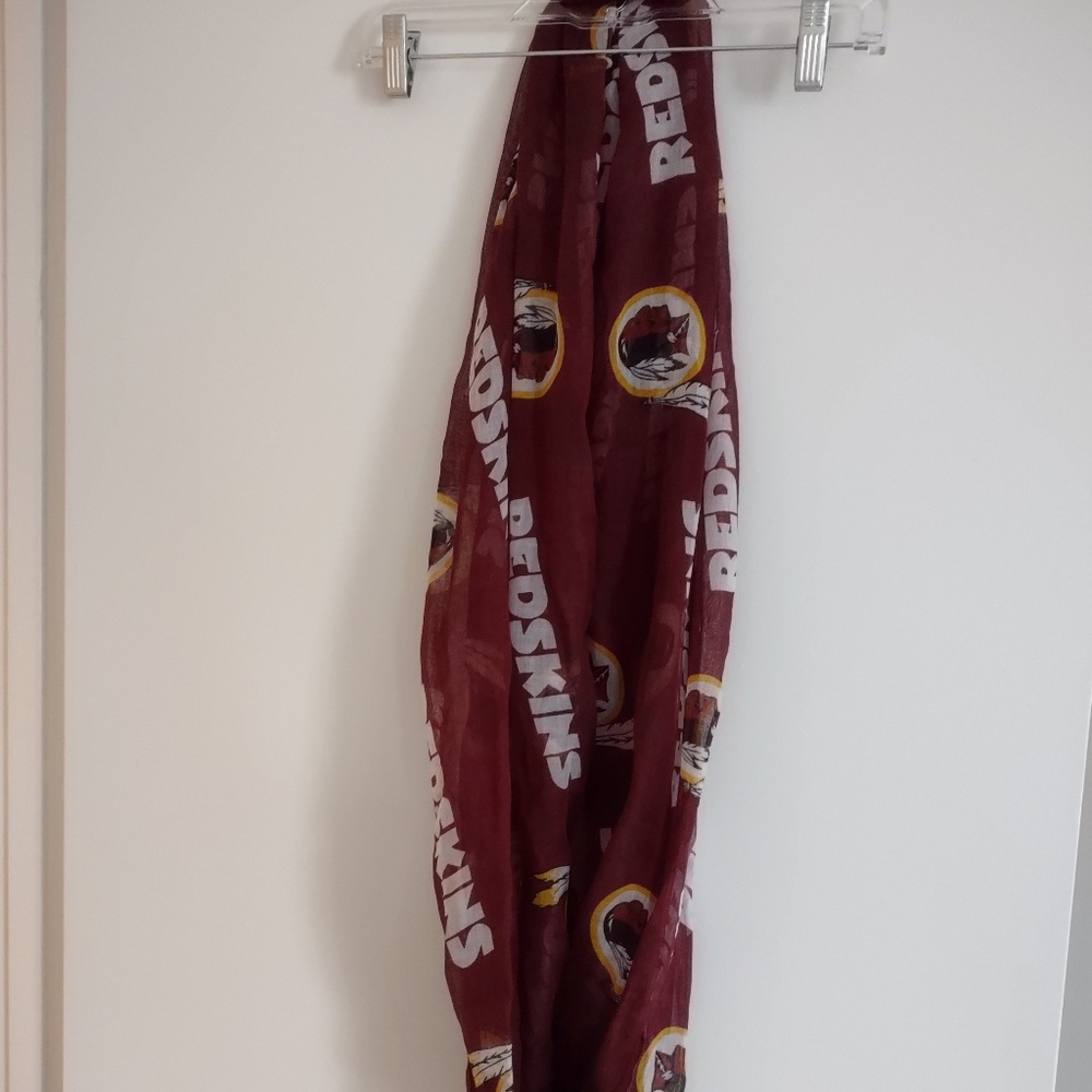 NFL Team Redskins infinity scarf